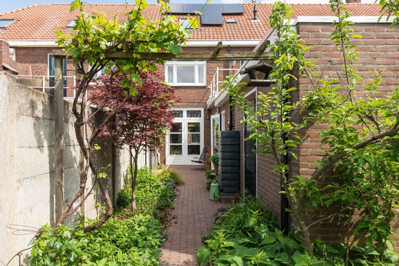 Deken Botsstraat 25 TILBURG